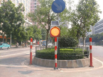 太陽(yáng)能黃閃燈安裝時(shí)需要注意什么？