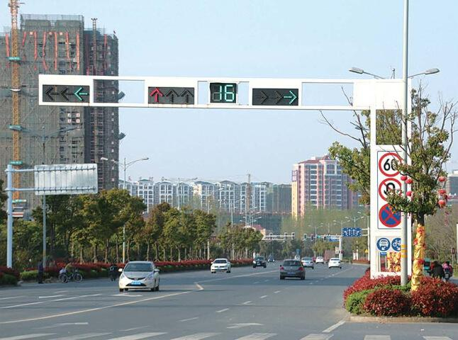 信號(hào)燈桿的分類(lèi)