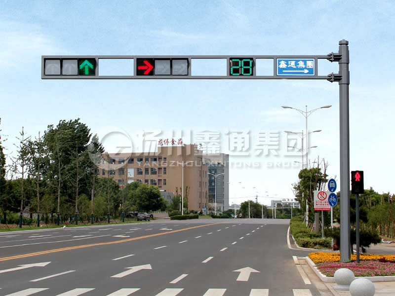 XHDG-001，八棱立桿框架信號(hào)燈桿