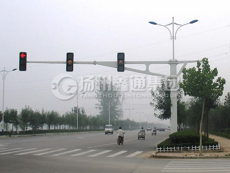 XHDG-042，方桿信號(hào)燈桿