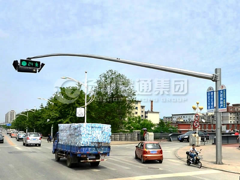 XHDG-048，吊籠式信號(hào)燈桿，吉林信號(hào)燈桿