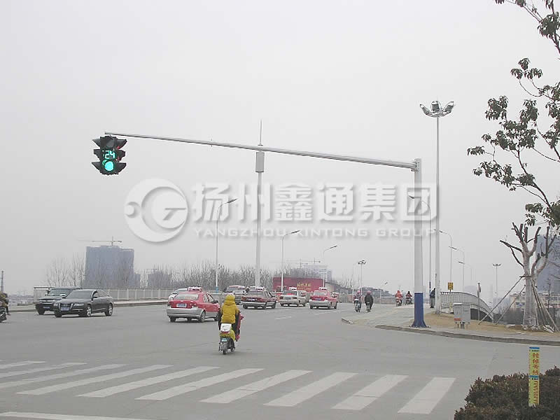 XHDG-054，釣魚桿式信號(hào)燈桿